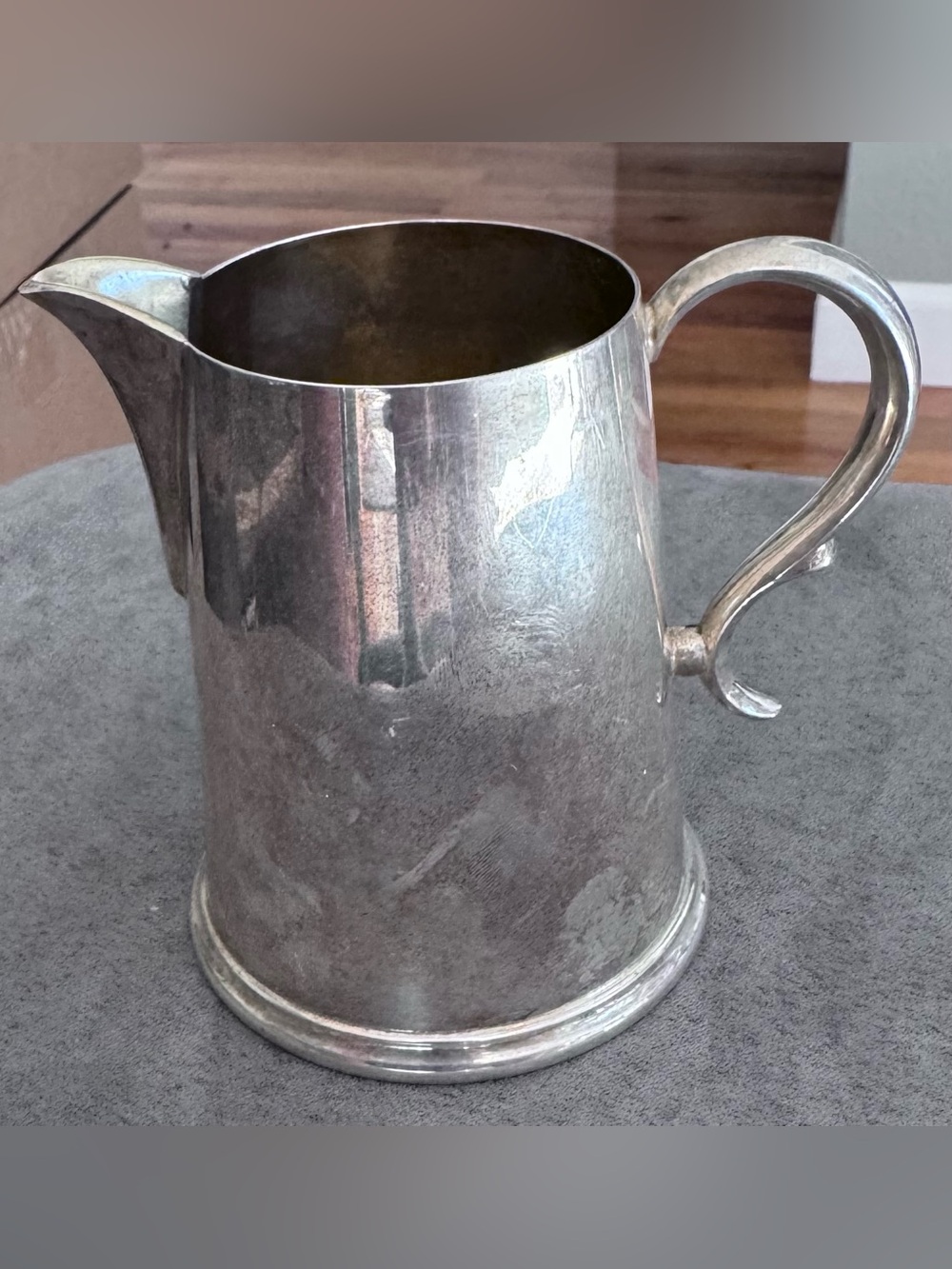 Vintage Wallace Town House Silver Plated Creamer